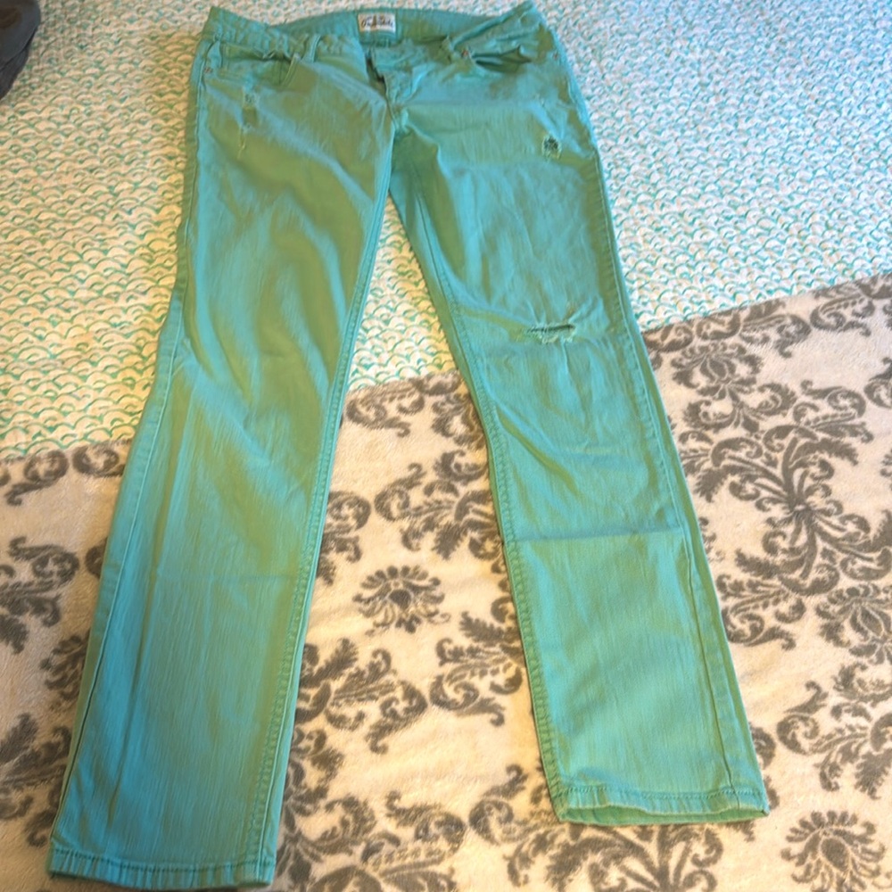 Jeans
